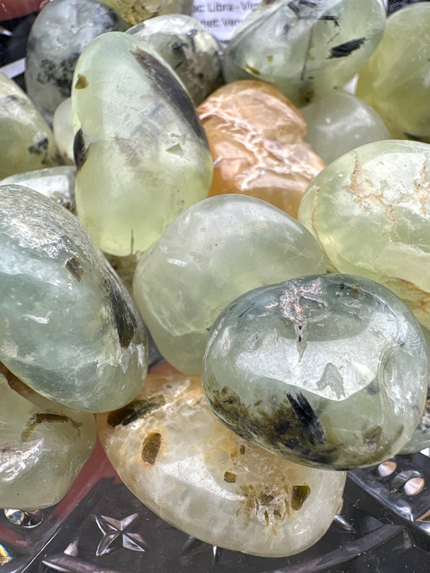 Prehnite tumbled stone 