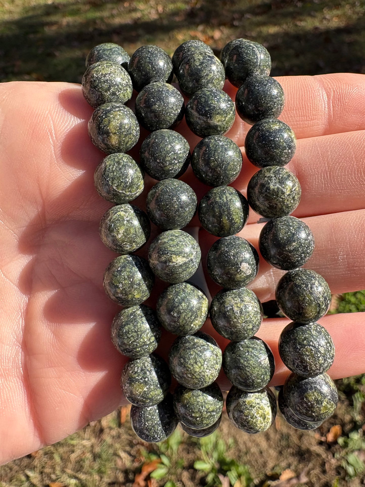 Serpentine 10mm Bracelet