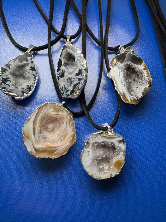 Agate druzy necklace