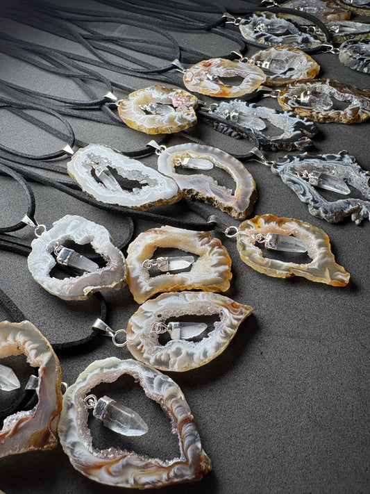 Agate w/Quarts necklace