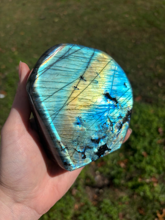 Labradorite freeform #2￼