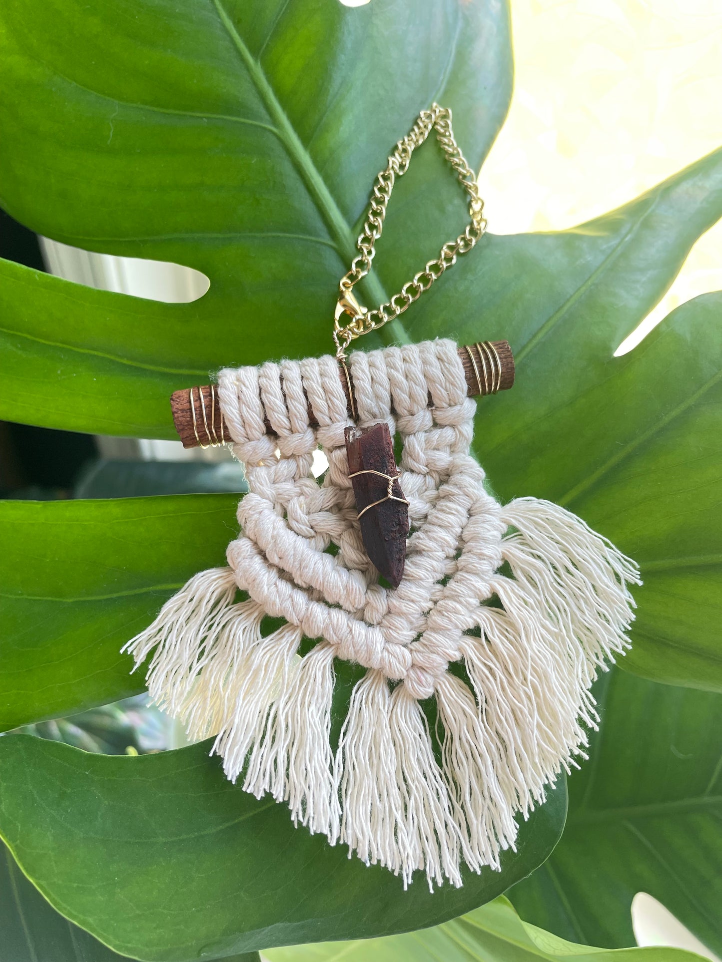 Mini Macramé with Red Quartz