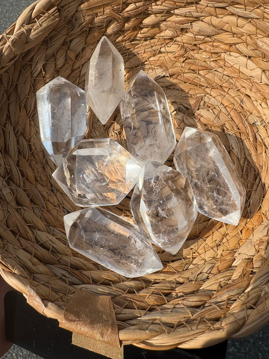 Crystal quartz double points
