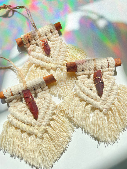 Mini Macramé with Red Quartz